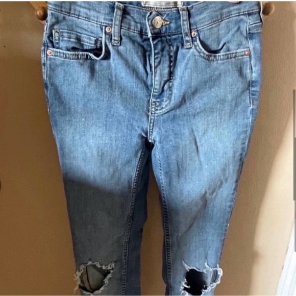 Free people high waisted distressed skinny jeans - Picture 4 of 8